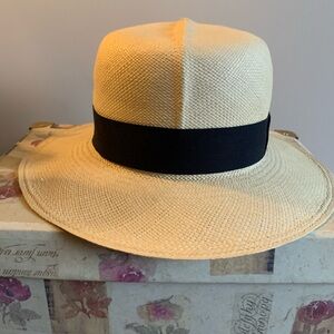 Stylish Straw Hat with Black Band